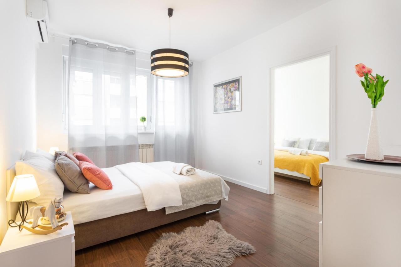 Sunny 2Bdr Apartment With A Balcony Zagreb Eksteriør billede