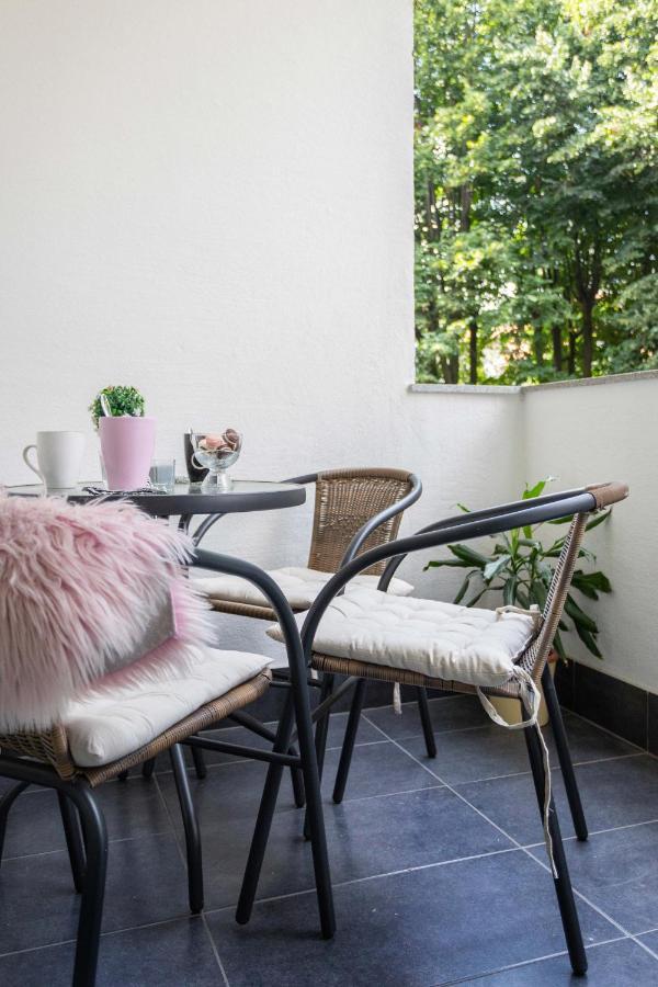 Sunny 2Bdr Apartment With A Balcony Zagreb Eksteriør billede
